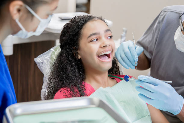 Best Broken or Cracked Tooth Emergency Dentist in Dixon Lane Meadow Creek, CA